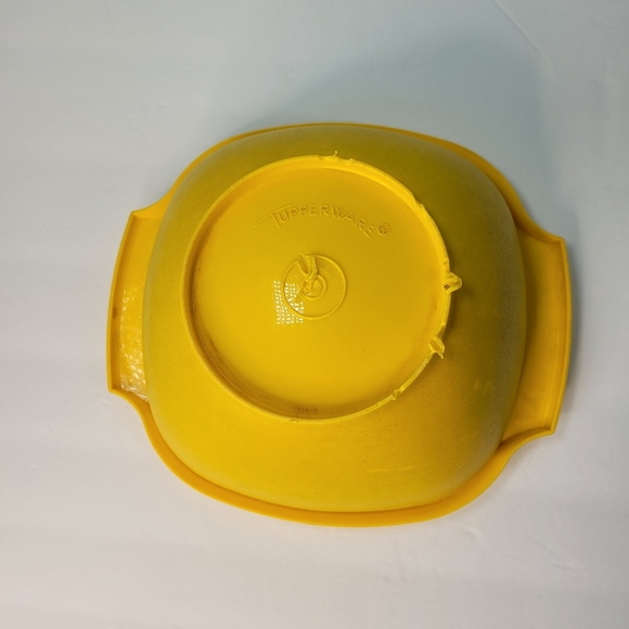 TUPPERWARE SERVALIER 858-4 Brown Bowl (Yellow bowl 836-8 Lid 837-6 Damaged) VTG - Picture 11 of 16